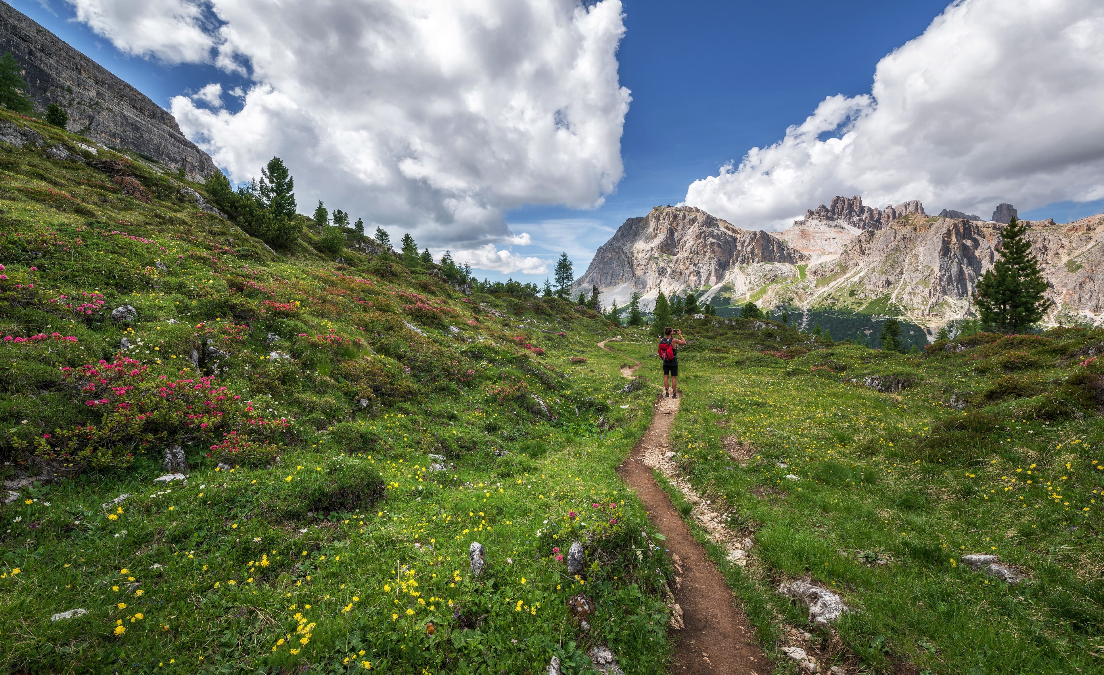 Hundreds of hiking trails are available for you to enjoy in the valley